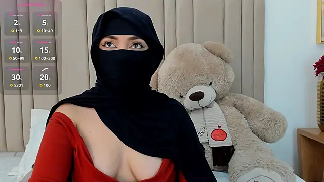 Snapshot of izadii chatting on February 20, 2026, 6:43 pm izadii online show from February 20, 2026, 6:43 pm