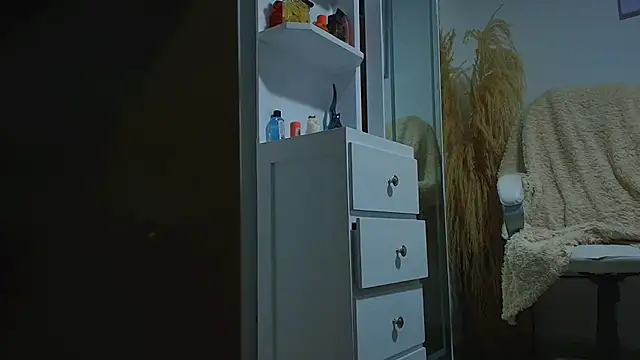 MariianaGomez online show from January 14, 2026, 3:15 pm