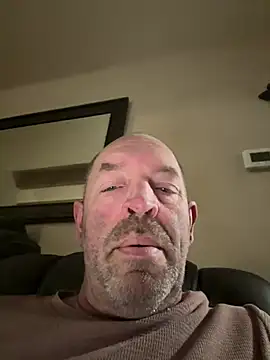 Snapshot of TXCowboy420 chatting on February 18, 2025, 5:09 pm TXCowboy420 online show from February 18, 2025, 5:09 pm
