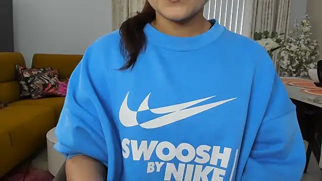 winterforu online show from October 7, 2025, 2:40 pm