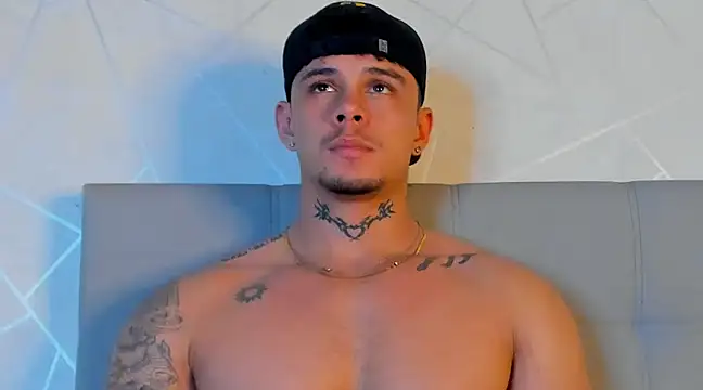 NoahhBrown online show from March 14, 2025, 5:59 am