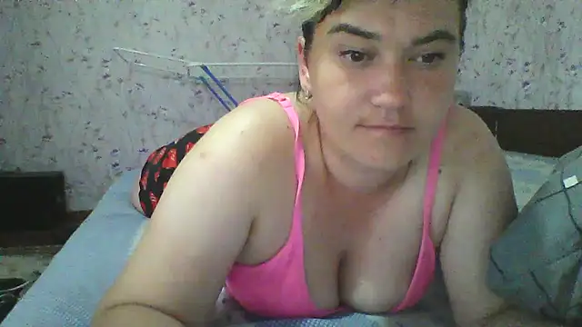 HollyLaBerry online show from July 2, 2026, 10:43 am