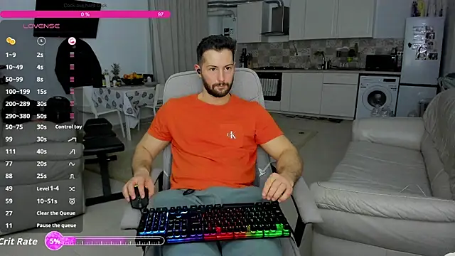 Snapshot of ZackFraser chatting on November 20, 2025, 5:24 pm ZackFraser online show from November 20, 2025, 5:24 pm