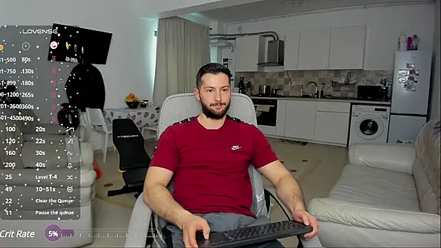 Snapshot of ZackFraser chatting on March 9, 2025, 8:18 am ZackFraser online show from March 9, 2025, 8:18 am