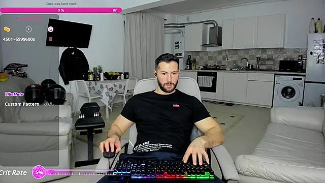 Snapshot of ZackFraser chatting on November 15, 2025, 8:35 pm ZackFraser online show from November 15, 2025, 8:35 pm