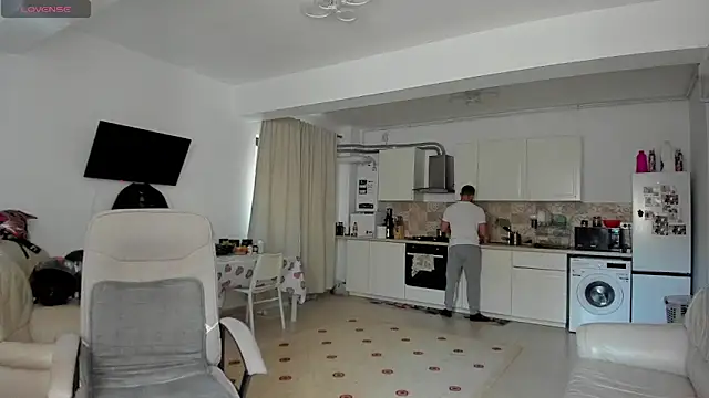 Snapshot of ZackFraser chatting on September 21, 2025, 7:57 am ZackFraser online show from September 21, 2025, 7:57 am