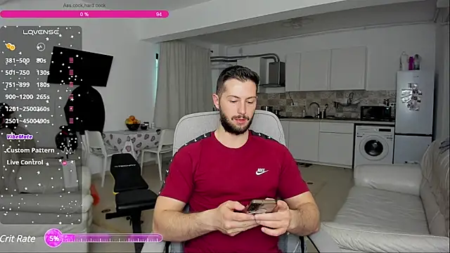 Snapshot of ZackFraser chatting on March 9, 2025, 5:11 am ZackFraser online show from March 9, 2025, 5:11 am