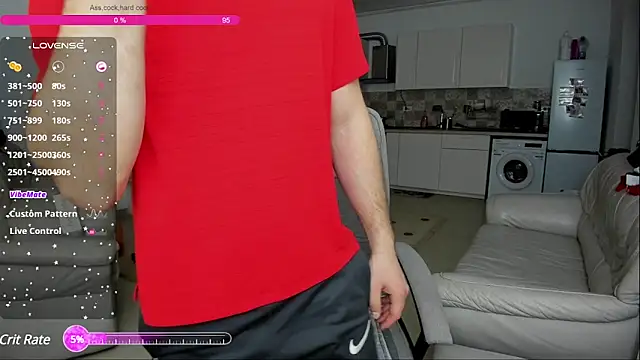 Snapshot of ZackFraser chatting on March 12, 2025, 5:13 am ZackFraser online show from March 12, 2025, 5:13 am