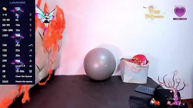 cleopatraa online show from November 1, 2025, 5:18 pm