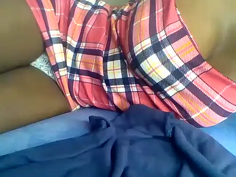 Snapshot of savage_coochie chatting on May 23, 2026, 8:02 am savage coochie online show from May 23, 2026, 8:02 am