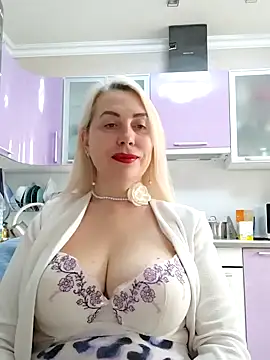 HotJanet online show from March 11, 2025, 6:41 am