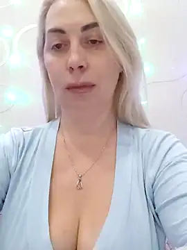 HotJanet online show from January 14, 2025, 6:28 pm