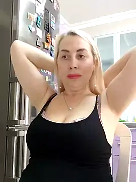 HotJanet online show from March 16, 2025, 1:06 pm