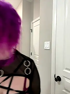 Angel-Lewd-Cake online show from September 19, 2025, 4:16 am