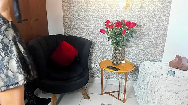 mabelsaravia online show from May 14, 2026, 6:38 pm