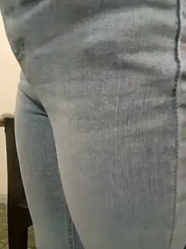 sweet jia23 online show from October 4, 2025, 6:04 am