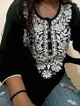 sweet jia23 online show from October 8, 2025, 5:09 am