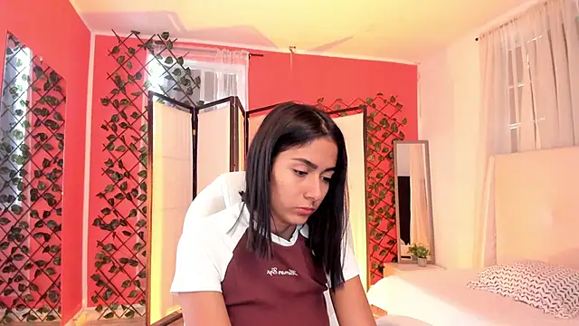 your khloe online show from September 24, 2025, 12:33 pm