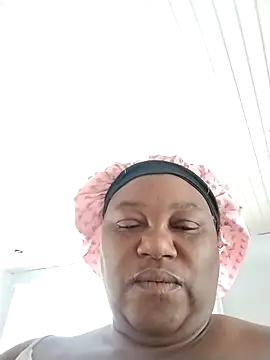 MATUREBUSSTY online show from March 10, 2025, 8:06 am