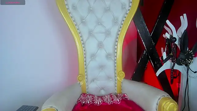 Snapshot of Alana_Jones_ chatting on October 17, 2025, 12:40 pm Alana Jones online show from October 17, 2025, 12:40 pm