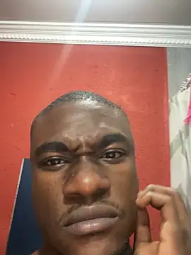 Snapshot of Pinepool21 chatting on February 25, 2026, 12:33 am Pinepool21 online show from February 25, 2026, 12:33 am