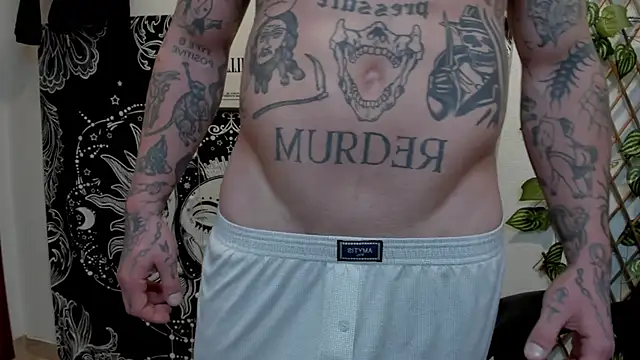 Snapshot of layneinchains chatting on February 27, 2025, 7:15 pm layneinchains online show from February 27, 2025, 7:15 pm