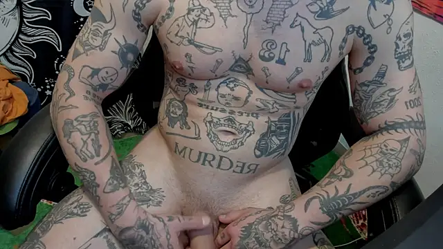 Snapshot of layneinchains chatting on March 10, 2025, 1:56 am layneinchains online show from March 10, 2025, 1:56 am