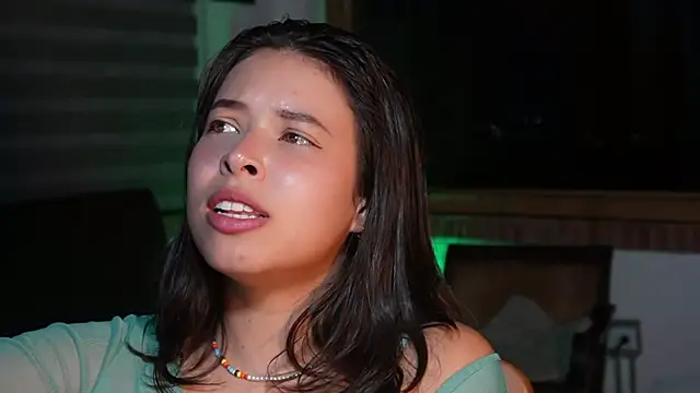 Kozzy  online show from March 22, 2025, 11:42 pm