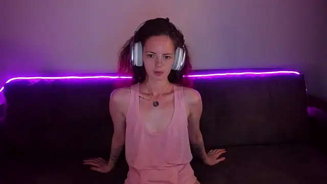 Snapshot of RubyAttwood chatting on May 3, 2026, 8:45 pm RubyAttwood online show from May 3, 2026, 8:45 pm