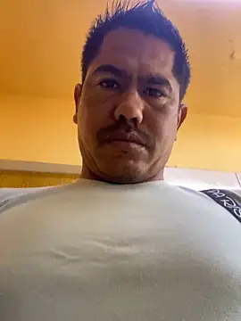 negro15cm17 online show from February 3, 2025, 2:55 pm