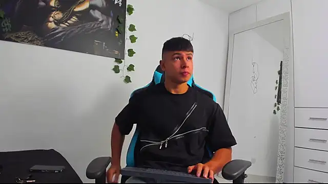 Bray Kevin online show from March 8, 2025, 12:22 am