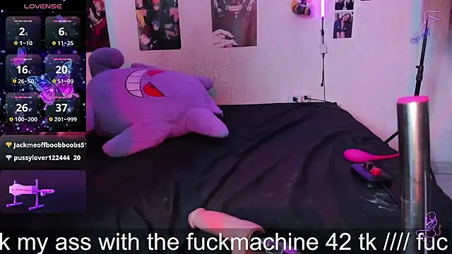 Violetx moon online show from March 11, 2025, 2:10 am