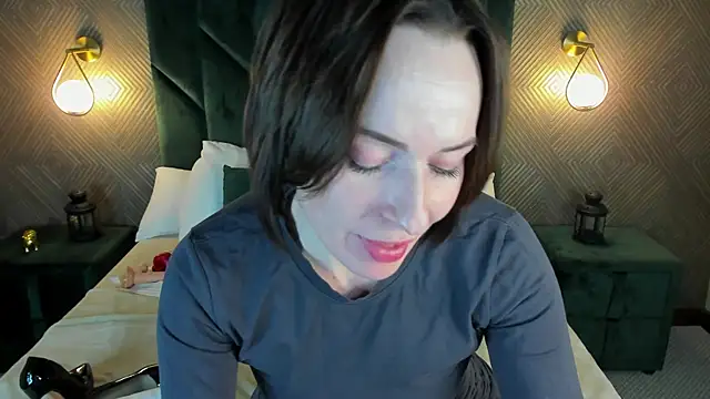 Jaqueline Richardson online show from March 7, 2025, 12:12 pm