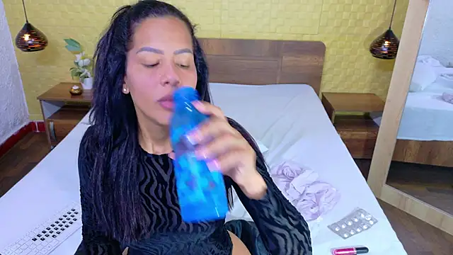 Mrs booty online show from September 23, 2025, 1:51 pm