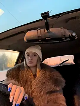 StasyWood online show from December 1, 2025, 2:01 am