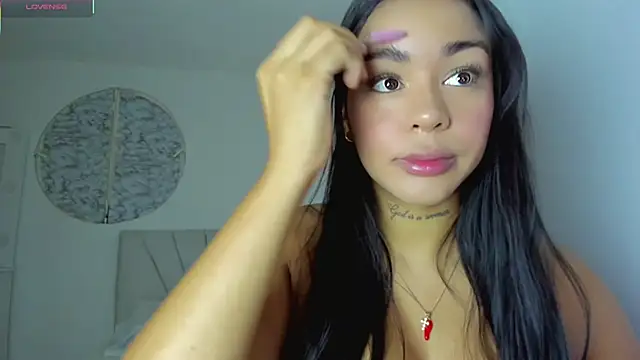 IsabelaVanegas  online show from October 30, 2025, 2:36 pm