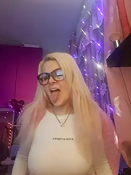 Angeldevilus online show from March 3, 2025, 6:13 pm