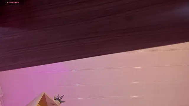 Tiarha online show from January 24, 2025, 10:53 am