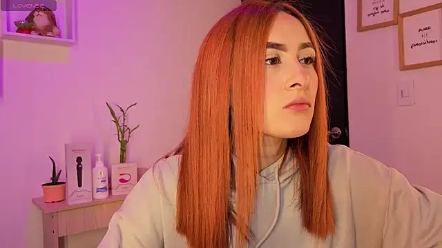 Tiarha online show from October 24, 2025, 4:22 am