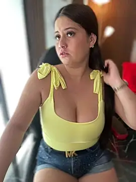 Natalia Cleark09 online show from February 17, 2026, 8:39 pm