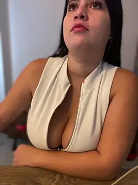 Natalia Cleark09 online show from March 12, 2025, 3:29 pm