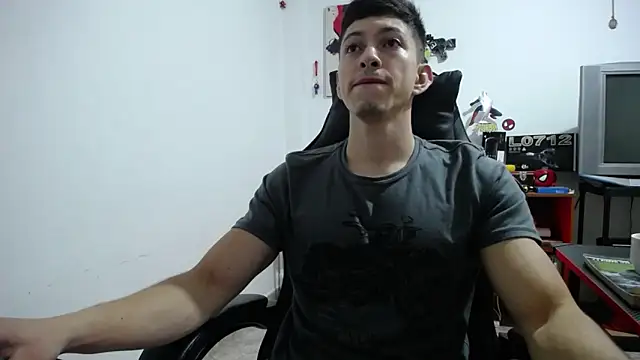 Snapshot of Iam_yourbabyprincess_XD chatting on February 7, 2026, 4:53 am Iam yourbabyprincess XD online show from February 7, 2026, 4:53 am