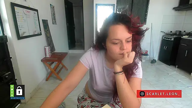 Scarletleon77 online show from February 2, 2026, 3:55 pm