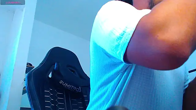 yosoy enzo2020 online show from February 10, 2026, 1:10 pm