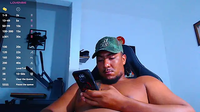 yosoy enzo2020 online show from November 4, 2025, 3:21 am