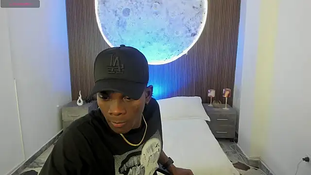 JacksonMuller  online show from March 25, 2026, 1:54 pm