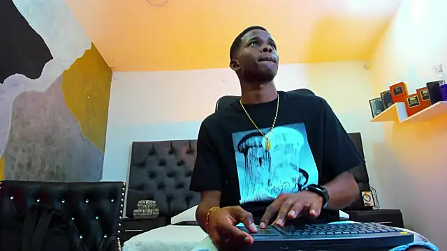 JacksonMuller  online show from December 23, 2024, 3:33 pm