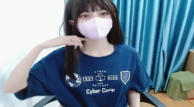 Snapshot of Cici_babier chatting on December 15, 2024, 5:10 pm Cici babier online show from December 15, 2024, 5:10 pm