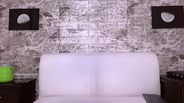 jeic 18 online show from November 15, 2025, 7:07 pm