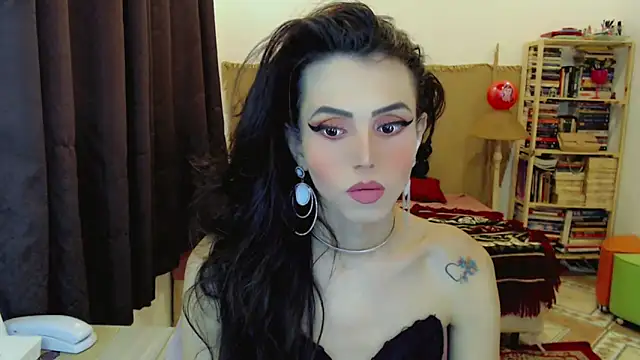 Sophie Fantasys online show from March 8, 2026, 7:55 am